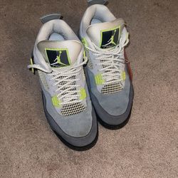 Jordan 4 Neon 95