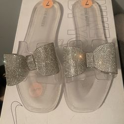 Steve Madden Waller Rhinestone Bow Slippers. Brand New. Size 7