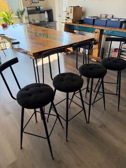 Set of 4 Black Metal Dark Wood Bar Stools with Cushions