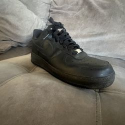 Black Nike AirForce