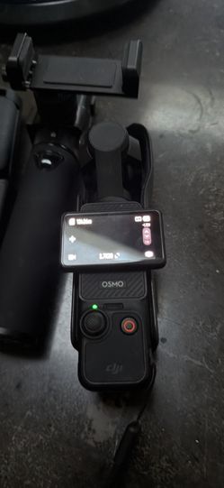 DJI Osmo Pocket 3 Bundle - w/ Extras