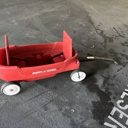 wagon   radio flyer 