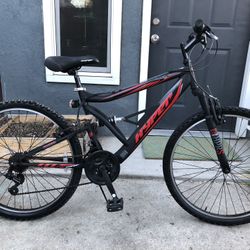 Hyper Mountain bike with full suspension