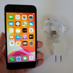 iPhone 6s - UNLOCKED - Like New  