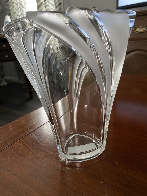 Mikasa Crystal Vase for Sale in Southington, CT OfferUp