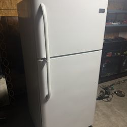 Frigidaire Refrigerator 