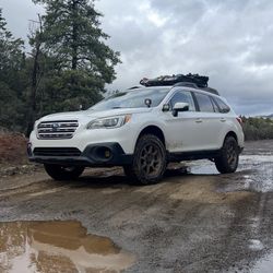 2017 Subaru Outback 3.6r