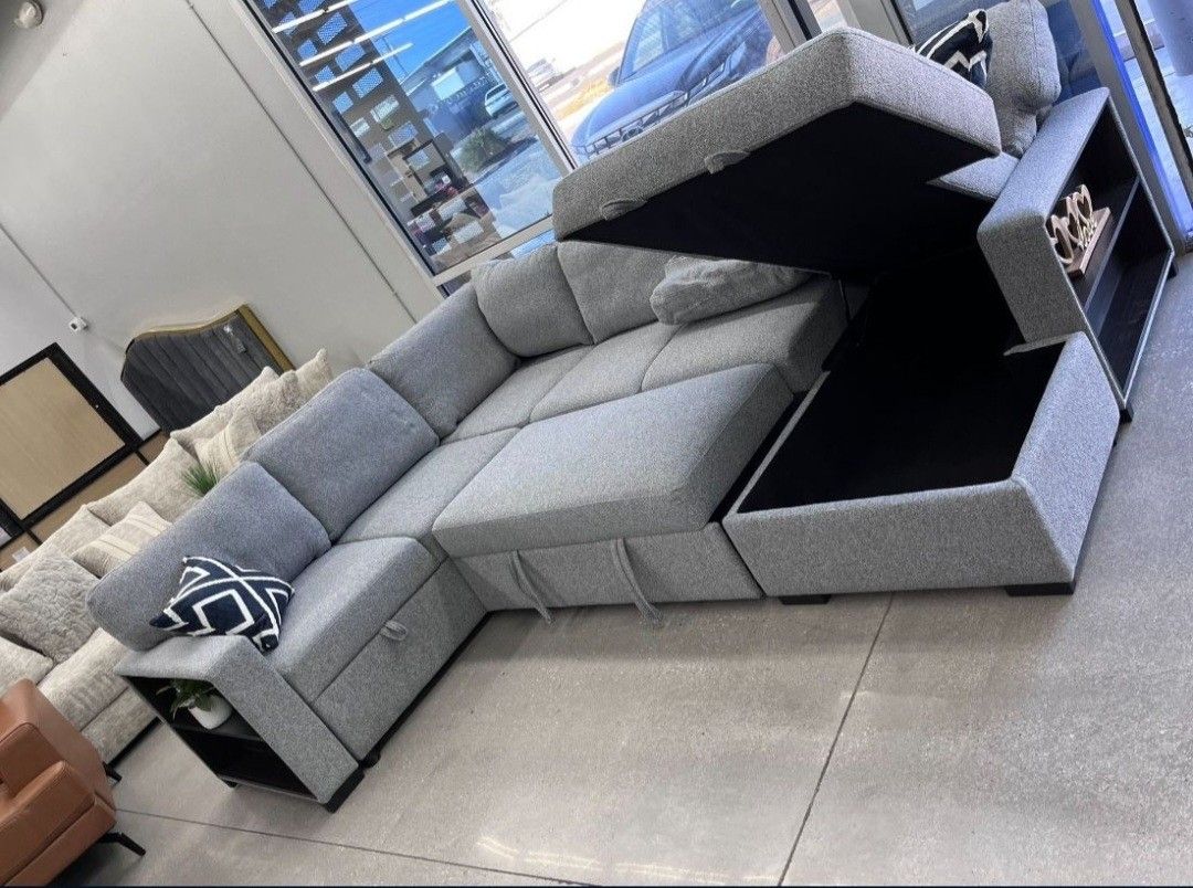 ✅️✅️4 pc Grey boucle fabric sectional sofa with storage chaise and love seat and pop up sleep area in center drop down tray tables✅️✅️✅️