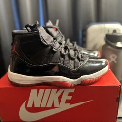 Bred 11’s ❤️🖤❤️🖤