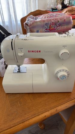 Singer Tradition sewing machine Never Used!!!