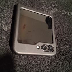 Samsung Galaxy Z Flip 5 