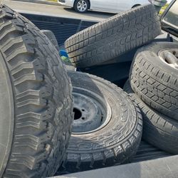 Toyota Rims And Tire   Four Are 15 Two 16