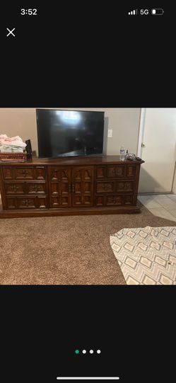 Wooden Dresser & 2 Night Stands
