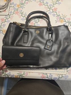 Tory Burch Leather Bag And Wallet