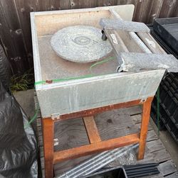 HUEG TOOL Yard Sale EVERYTHING MUST GO!