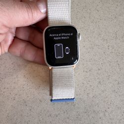 Apple Watch Series 7 41mm With Cellular