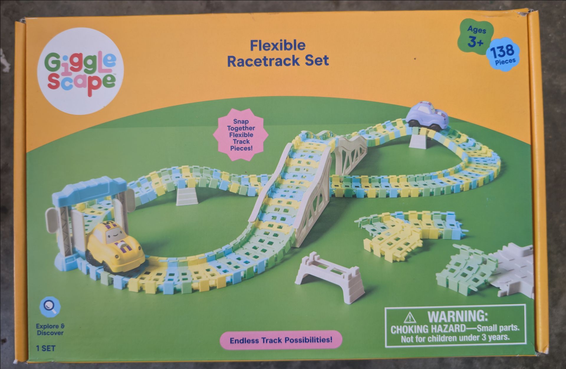Gigglescapes Flexible Racetrack Set