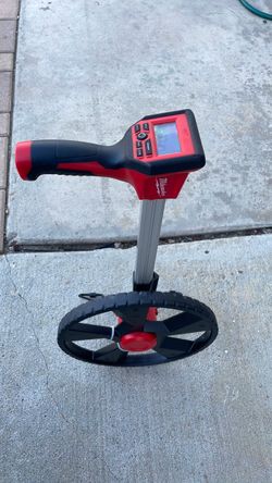 Milwuakee rolling measuring tape