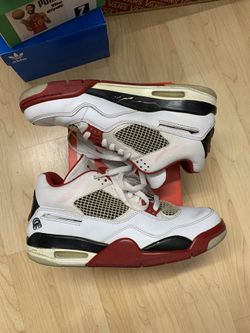 Air Jordan 4 “Mars” (released 2006) size 9