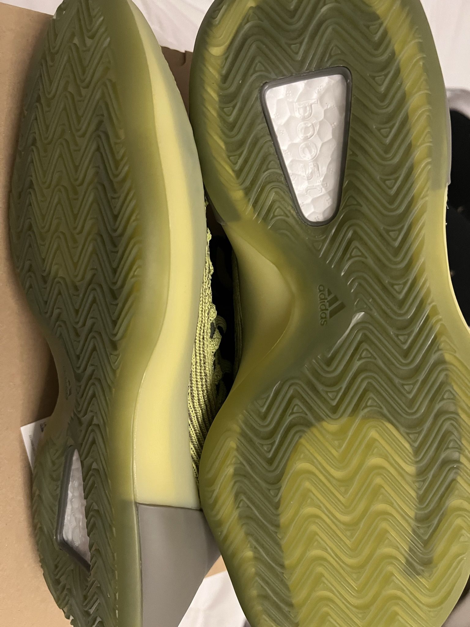 Adidas Yeezy YZY BSKTBL Knit Size 9.5 Energy Glow HR0811 - normaconseils.fr