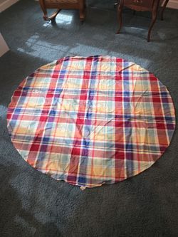 ROUND PLAID MULTI COLOR TABLE CLOTH SZ 65" SEE DESCRIPTION