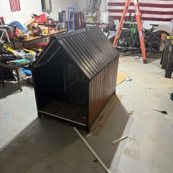 Dog House 