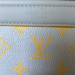 Louis Vuitton Cross Body Bag 