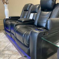 Party Time Power Reclining Loveseat with Console