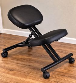 Ergonomic Kneeling Chair