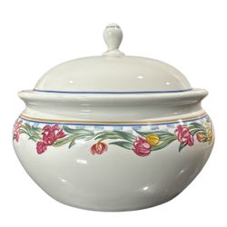 Lenox Casual Images Country Tulips 2.5 Qt Round Covered Casserole Dish 9"