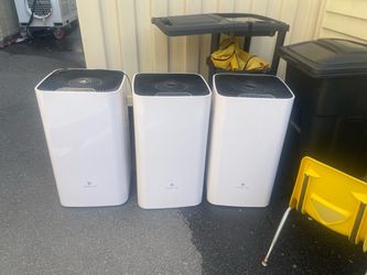 Medify Air Purifiers – Lot of 3