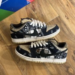 Travis Scott x Nike SB Dunk Low