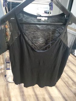 WOMEN'S SHIRT SZ XL
