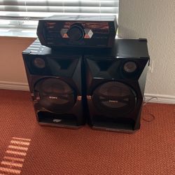 Sony Stereo Lights Up