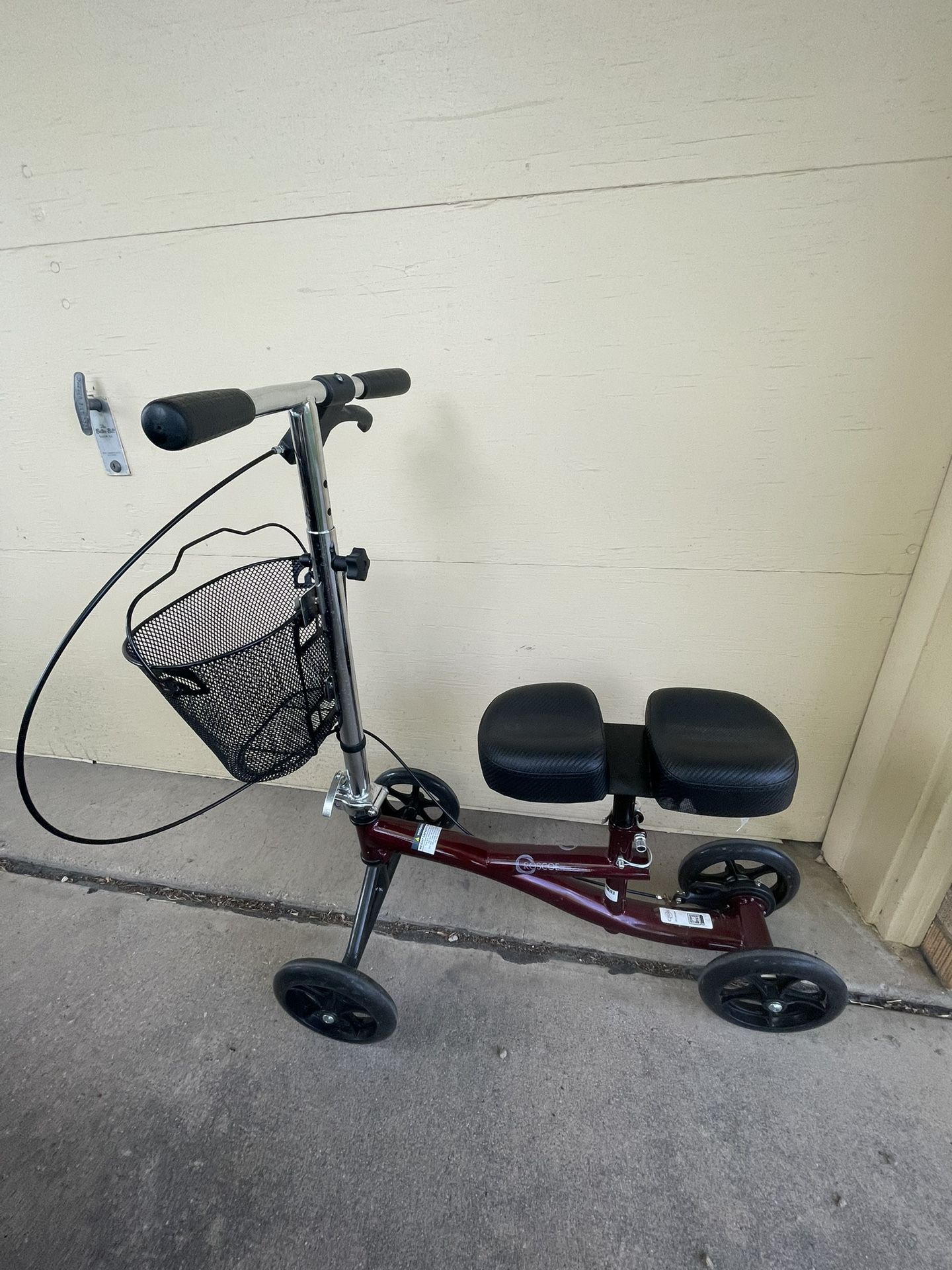 Knee Scooter