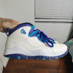 Jordan 10 Hornets Size 10
