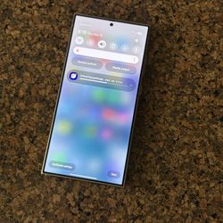 Samsung Galaxy S24 Ultra (unlocked) 