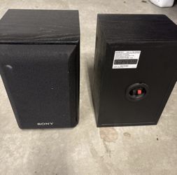 Sony Bookshelf Speakers (x2)