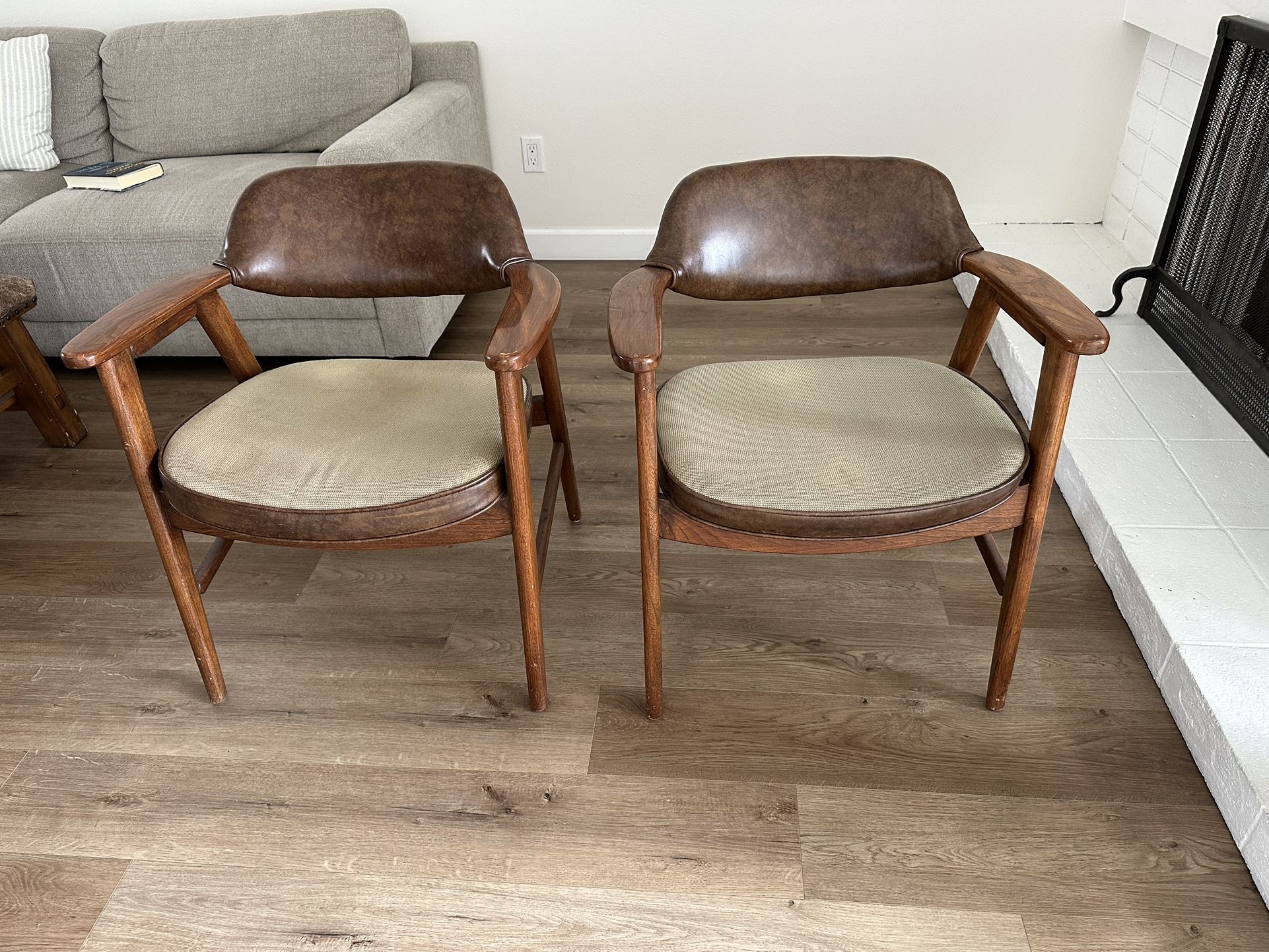 Mid Century Chair Set