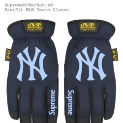 Supreme X MLB New York Yankees Gloves 