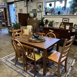 Modern Dark Wood Dining Table  / HE9QLG