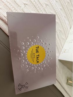 Toe Talk 6-in-1 Beauty Skin Care Radio Frequency Facial Machine.
