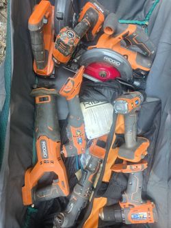 RIDGID 18V Cordless Power Tool Lot