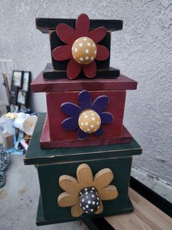 Decorative Wooden Nesting Boxes Set of 3