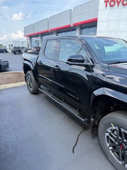 OEM Toyota Tacoma Black Tube Steps – 2024–2026
