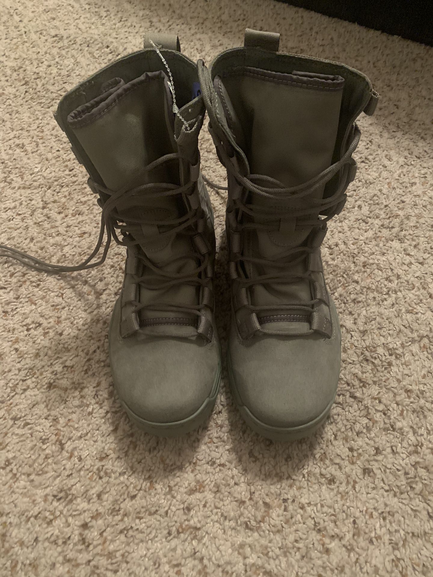 Nike SFB Gen 2 Combat Boots 8’ ‘Military Sage’ Size 8.5
