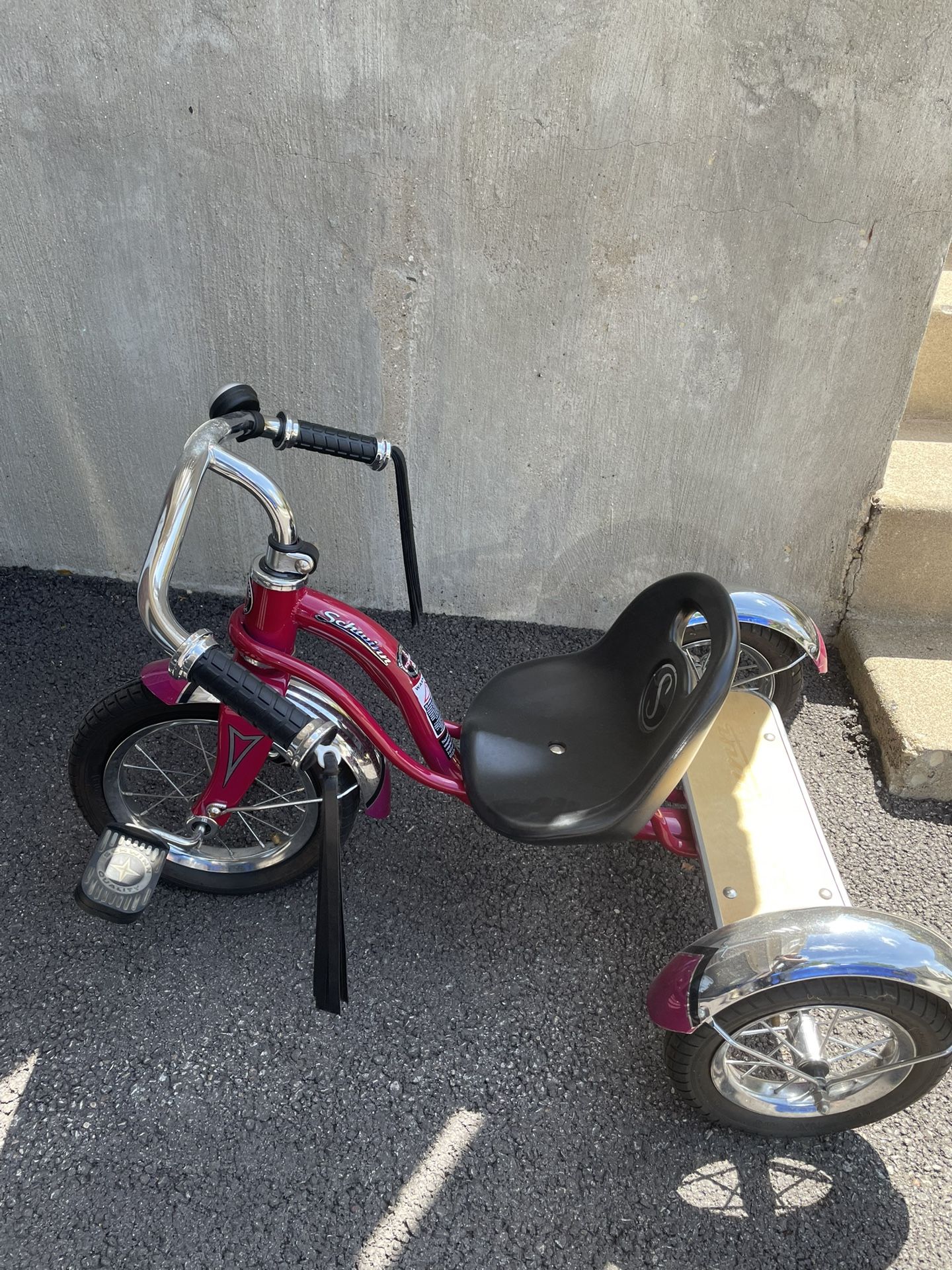 Schwinn Roadster Bike for Kids