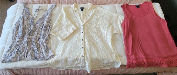 BUCKLE tops sz M