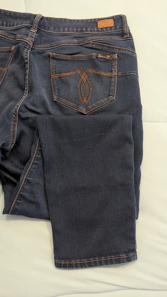 Seven7 Women's Jeans - Size 16 - MidRise Skinny