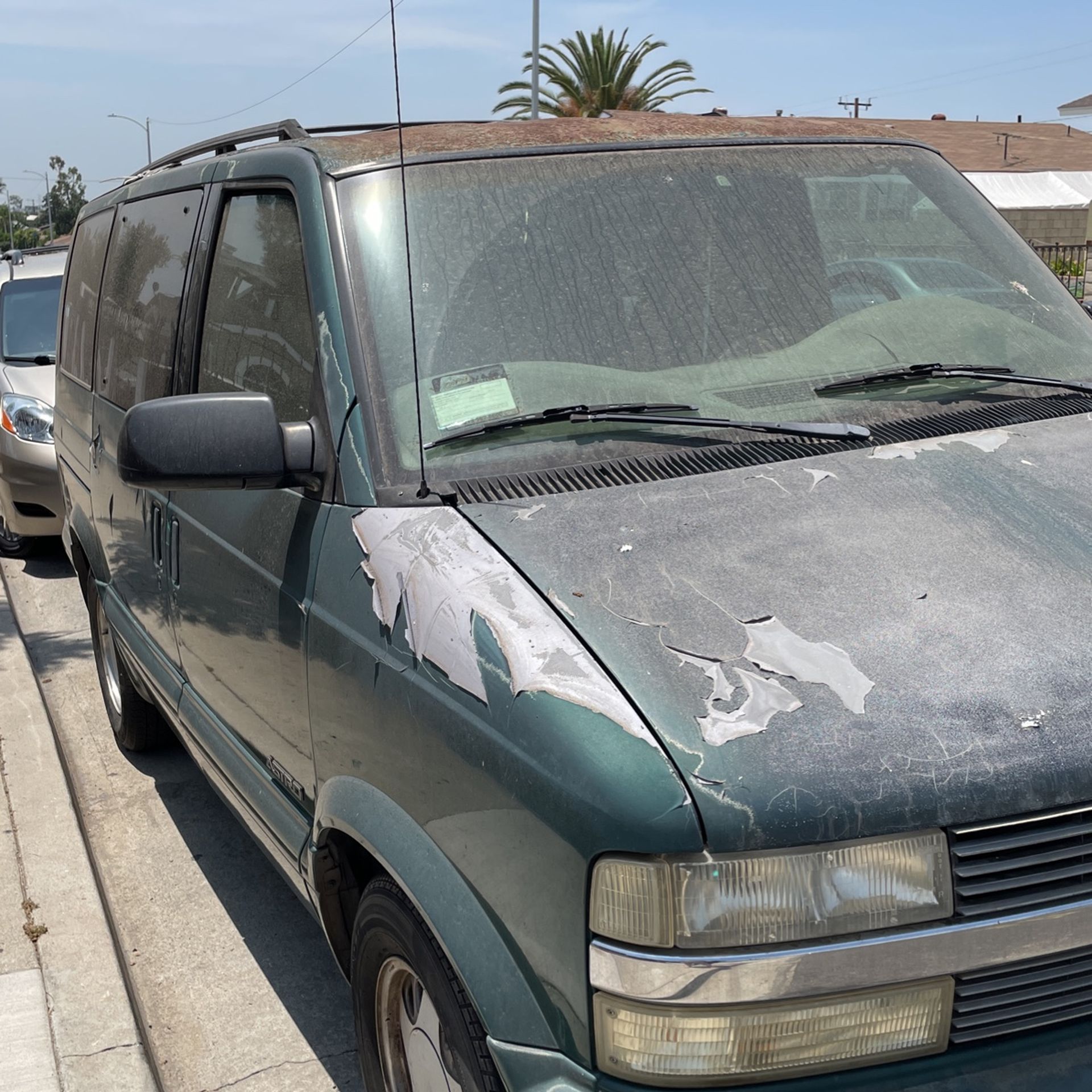 1998 Chevrolet Astro Van